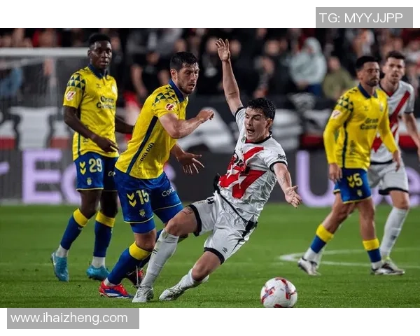 西甲赛场惊现冷门波尔图绝杀里昂引发全场狂欢