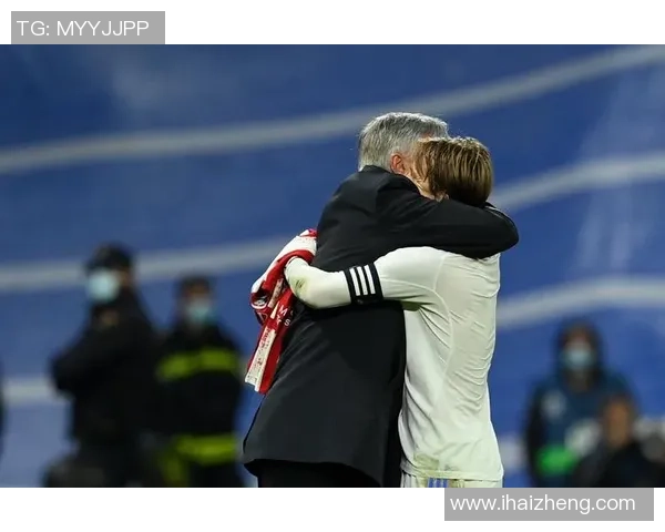 友谊赛马竞与AC米兰激战成平局红牌事件引发全场热议与战术分析